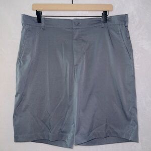 Men’s Nike Golf Dri Fit Gray Standard Fit Flat Front Shorts